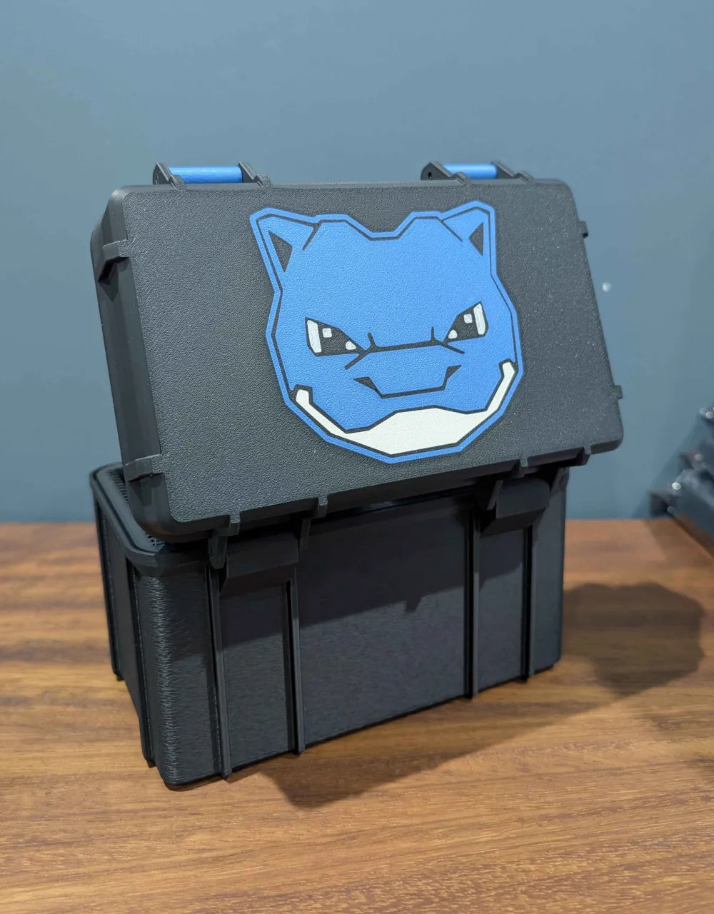 Caja de almacenamiento para tarjetas coleccionables Top Loader (50 tarjetas)