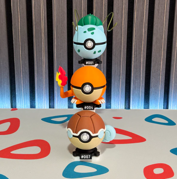 Starter Pack Gen 1 - Pokeballs Coleccionables + Soporte de regalo